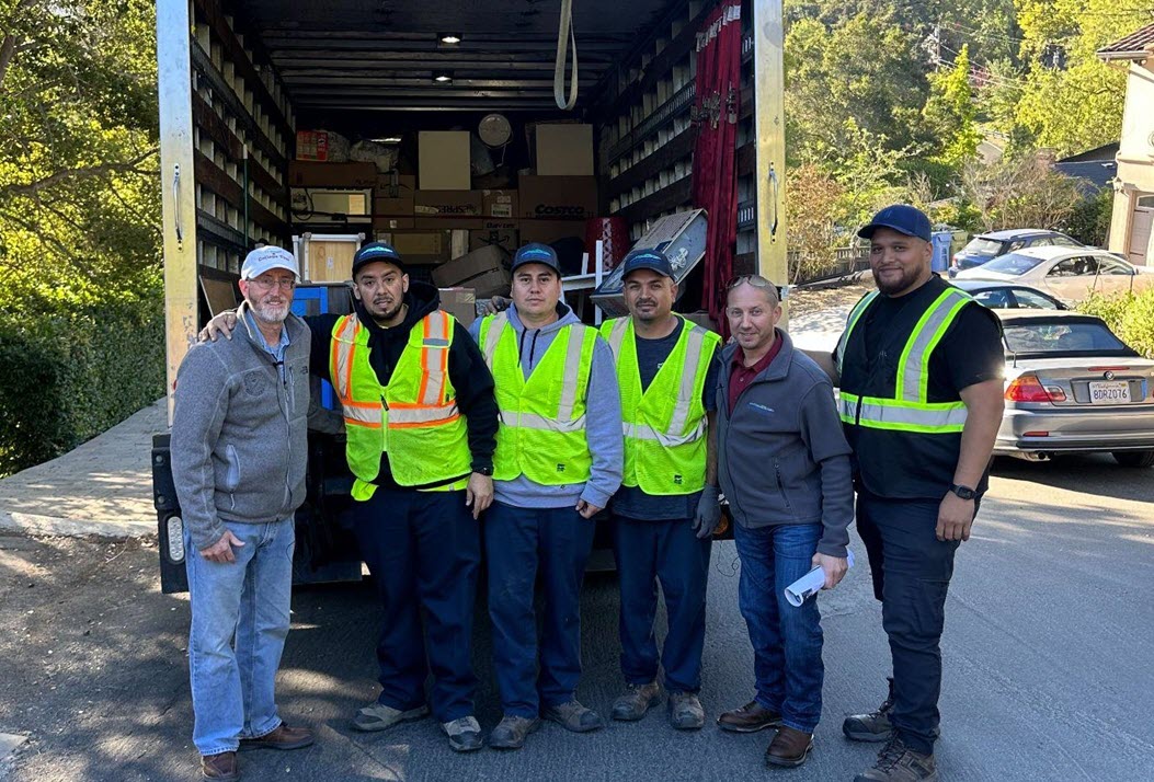 Senator Glazer with movers